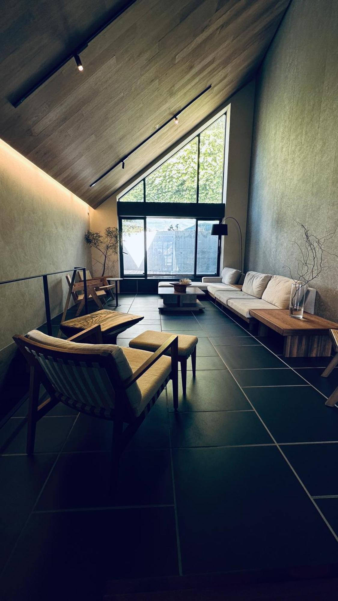 Kakurega Villa *